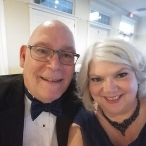 Meet your Posher, Connie